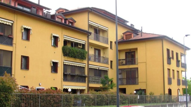 2 locali v.ze Ripamonti