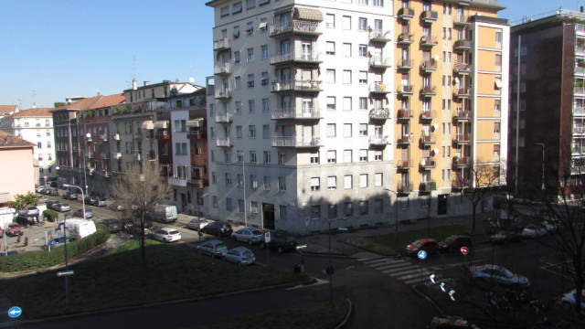 2 locali Via Roncaglia – Washington ristrutturato a nuovo