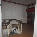 Negozio 2 luci zona Barona con box collegato