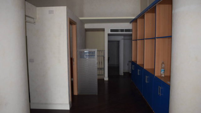 Negozio 100 mq Corso Sempione – Pier della Francesca