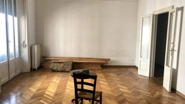 4 locali Via Poma XXII Marzo