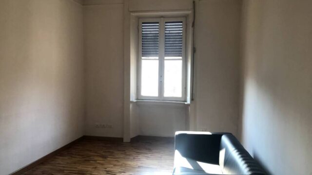 4 locali Via Poma XXII Marzo