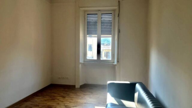 4 locali Via Poma XXII Marzo