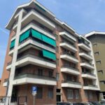 3 locali Via Cassoni – Chiesa Rossa