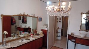 4 LOCALI VIA PATERNO FAMAGOSTA