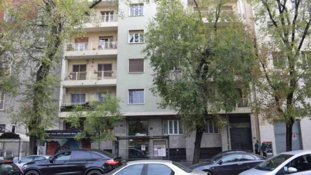 Quadrilocale Piazza Vesuvio – Dezza Quadrilocale Piazza Vesuvio – Dezza