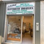 Negozio 1 vetrina Via Foppa