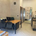Negozio 1 vetrina Via Foppa